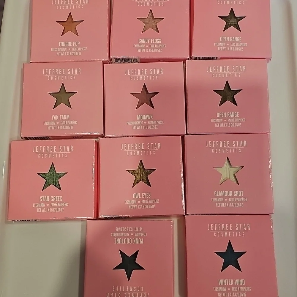 Jeffree Star Artistry Singles Pressed Pigment Eye Shadow - pick one - Various